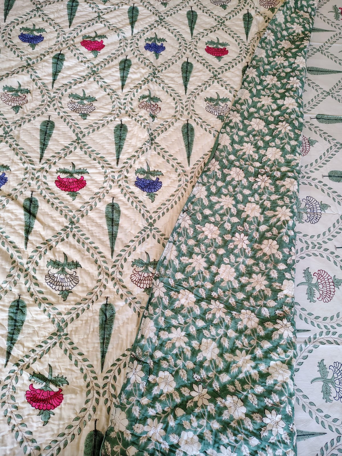 Mughal Hand Block Reversible Single Bed Quilt