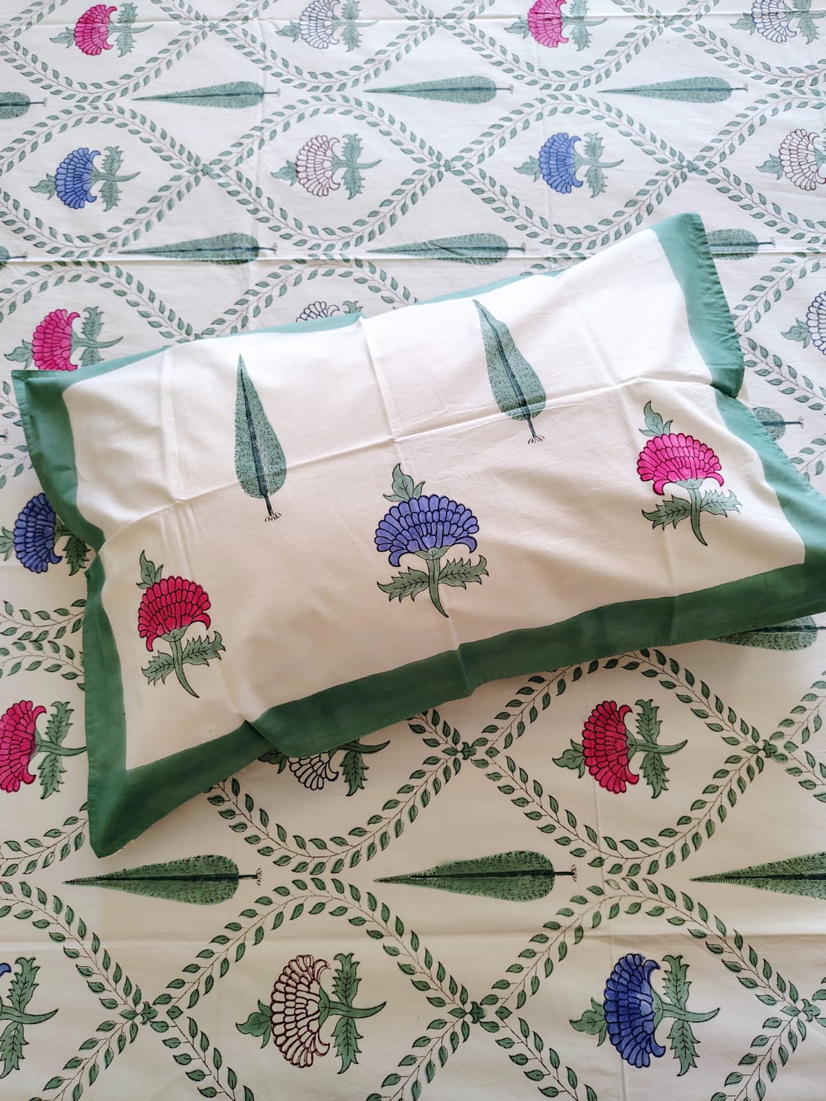 Mughal Block Printed Bedsheet with Two Reversible Pillow Covers