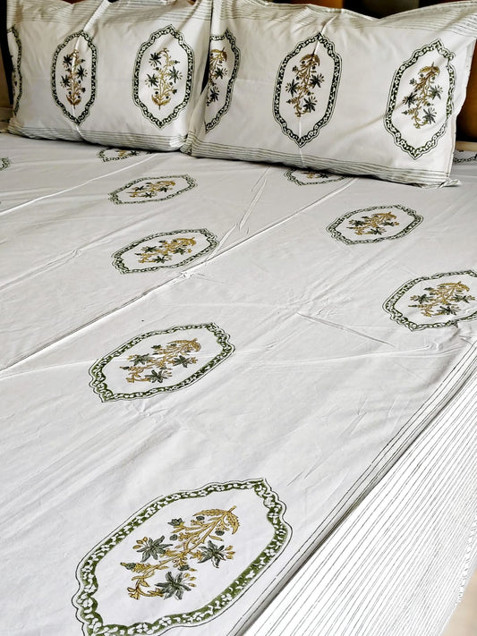 Mahal Block Printed Bedsheet with Two Reversible Pillow Covers - Bichhavans