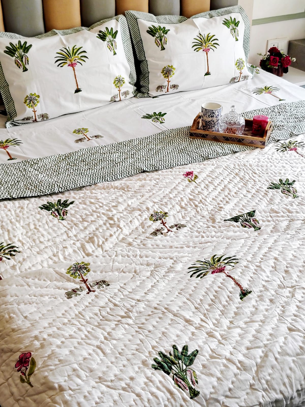 Banana Tree Hand Block Reversible Quilt - Bichhavans