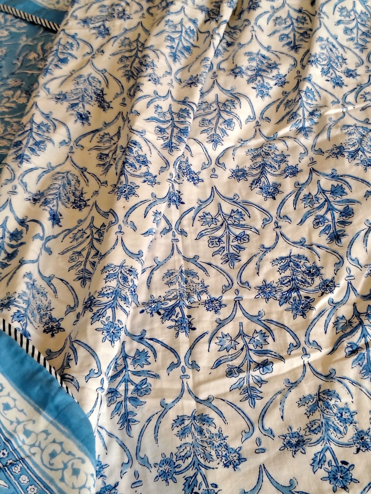 Blue Mughal Hand Block Matching Bedsheet & Dohar Set - Bichhavans