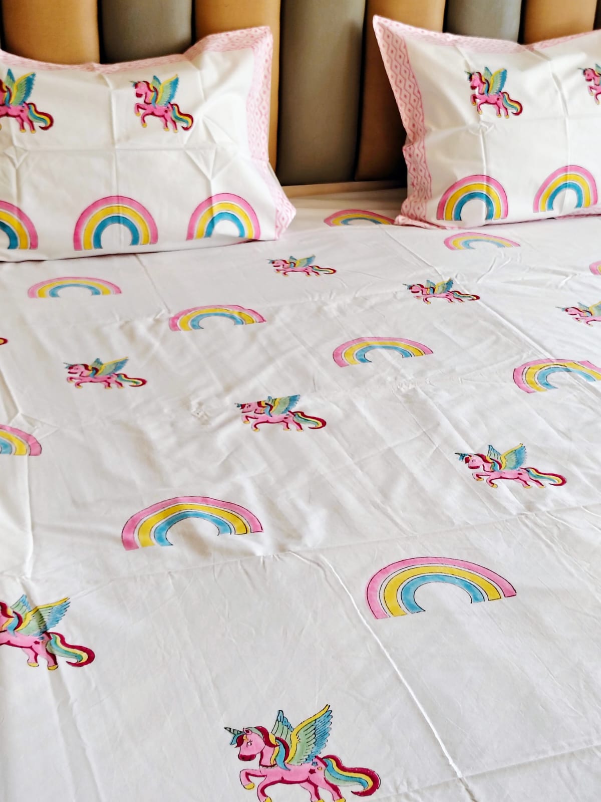 Unicorn Hand Block Matching Bedsheet & Dohar Set - Bichhavans