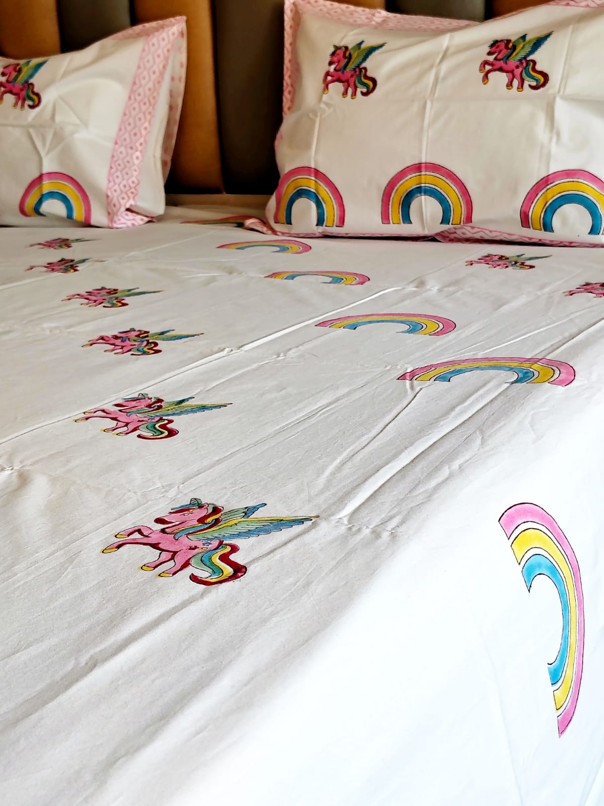Unicorn Block Printed Bedsheet with Two Reversible Pillow Covers - Bichhavans