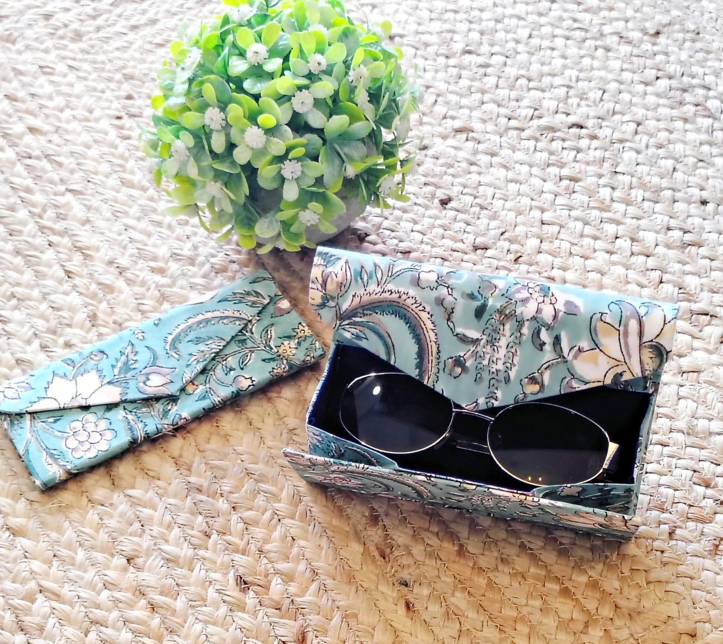 Block Printed Foldable Sleek Sunglasses Cover