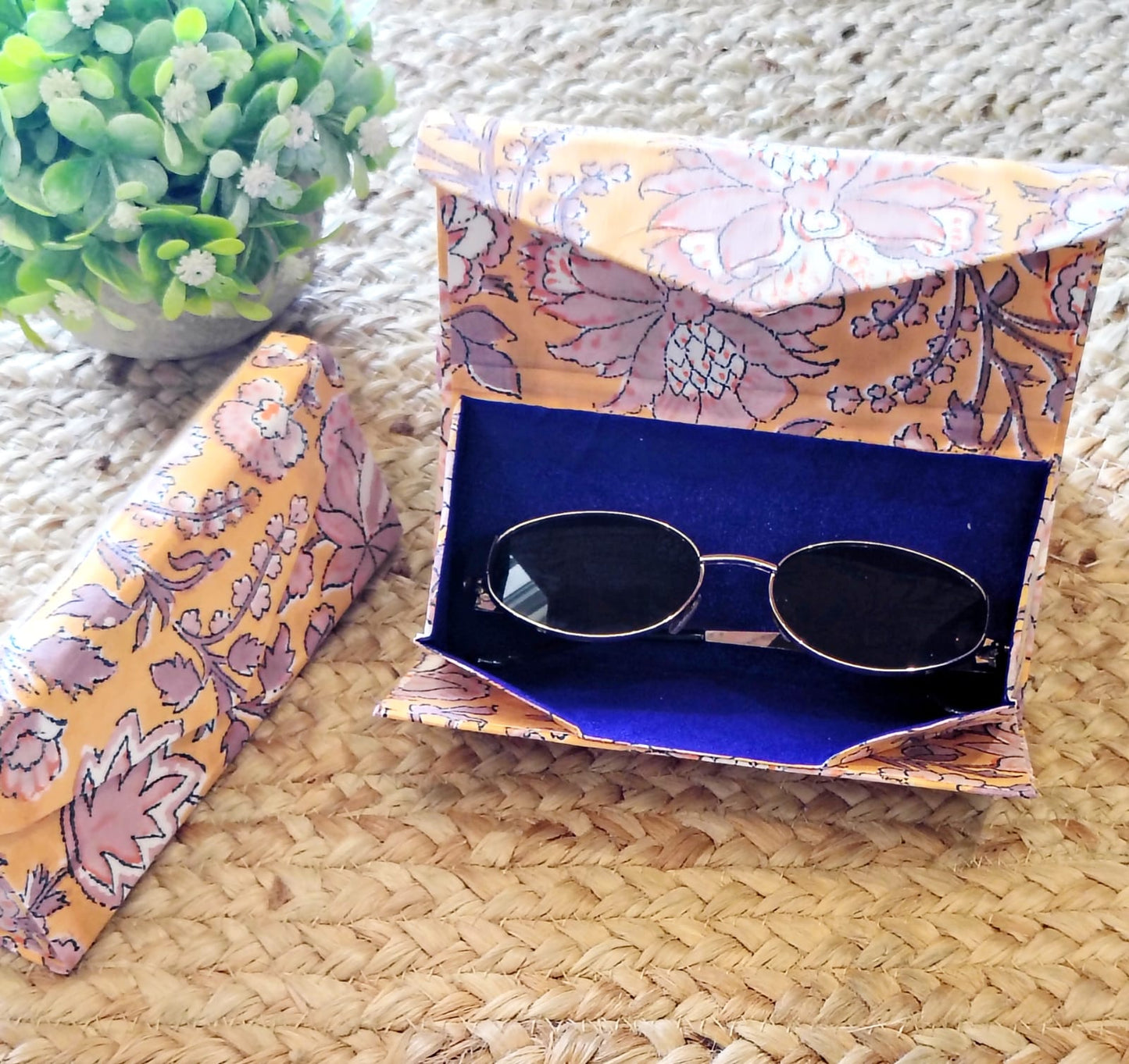 Block Printed Foldable Sleek Sunglasses Cover