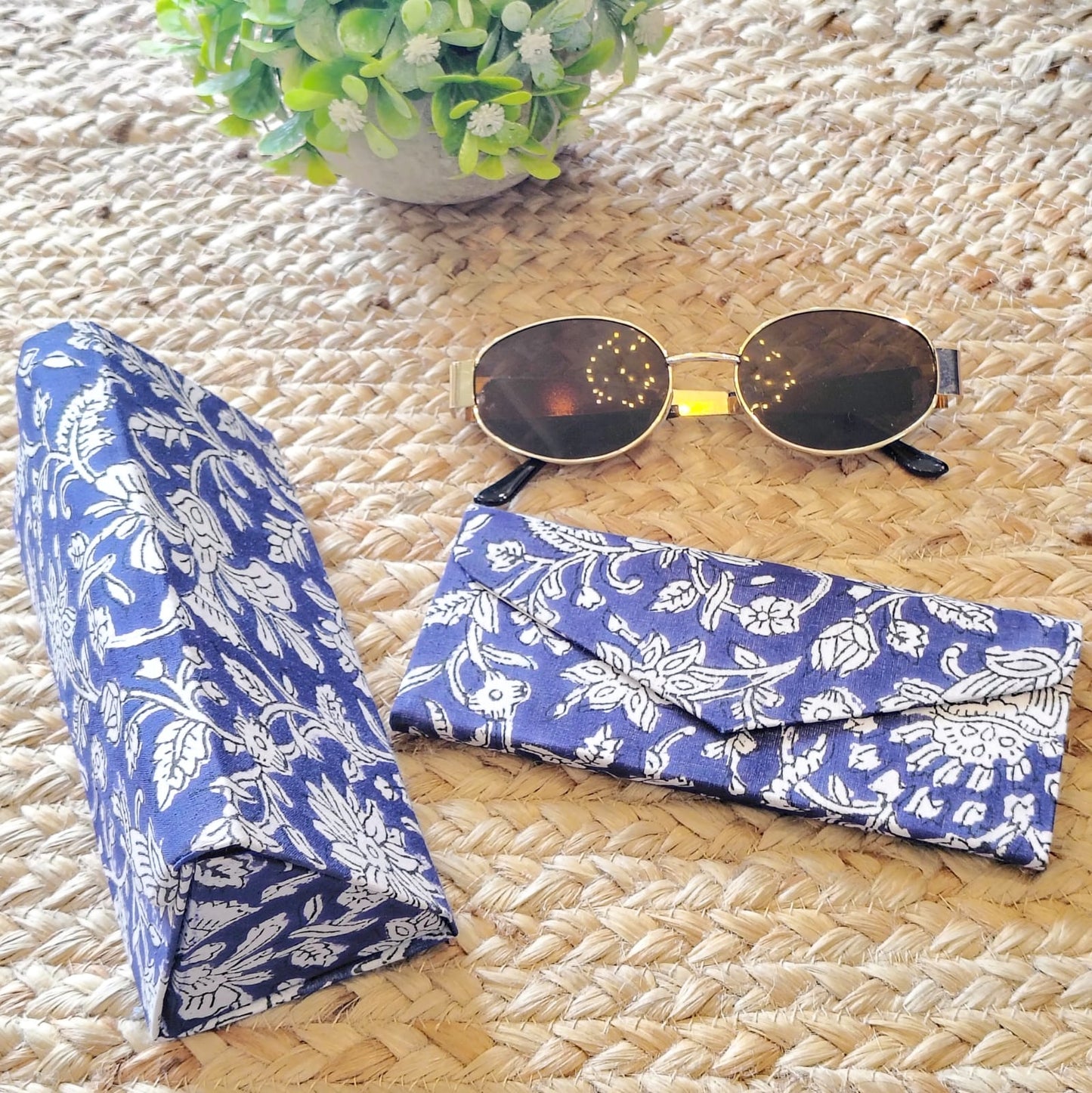 Block Printed Foldable Sleek Sunglasses Cover