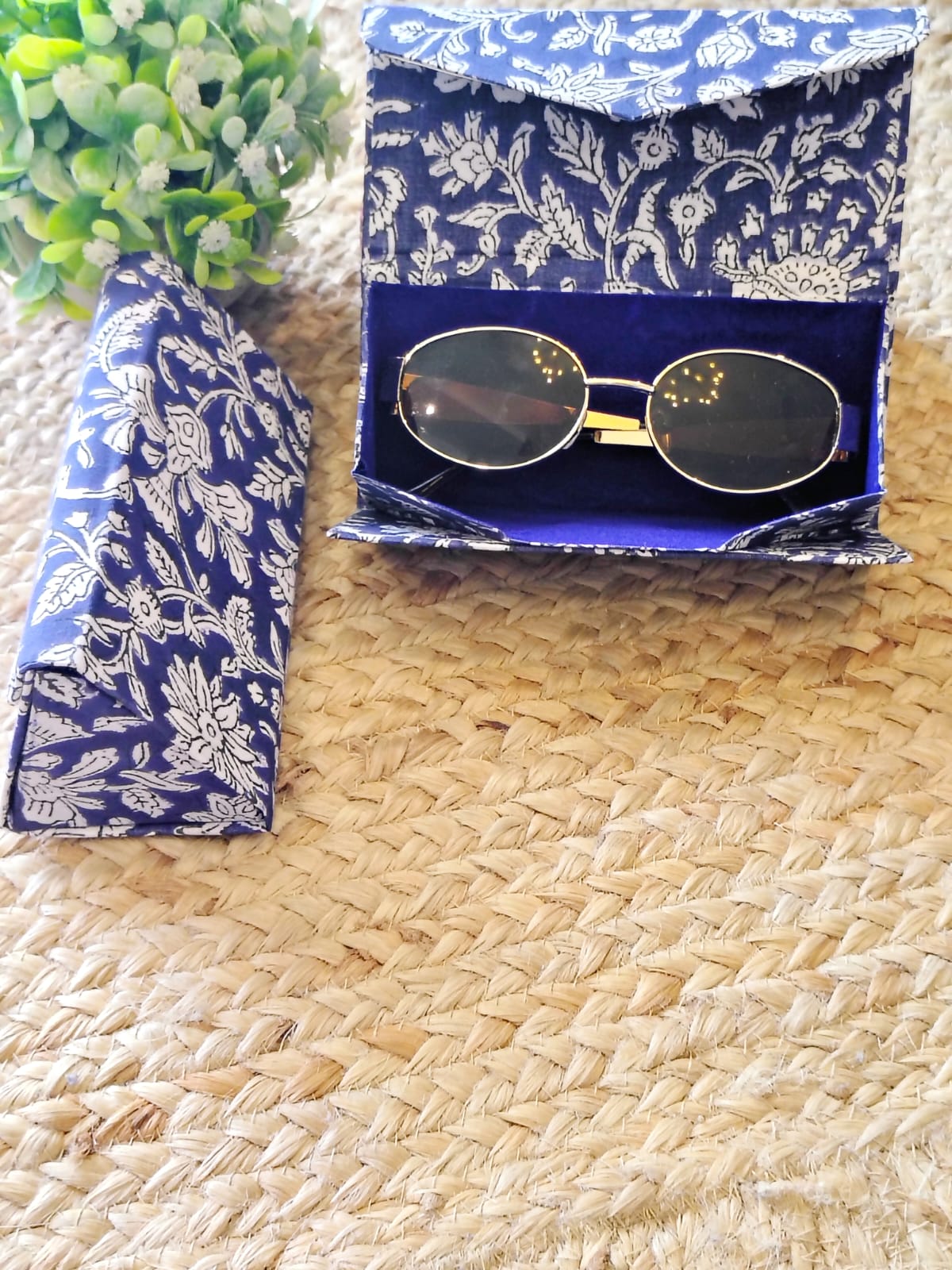 Block Printed Foldable Sleek Sunglasses Cover
